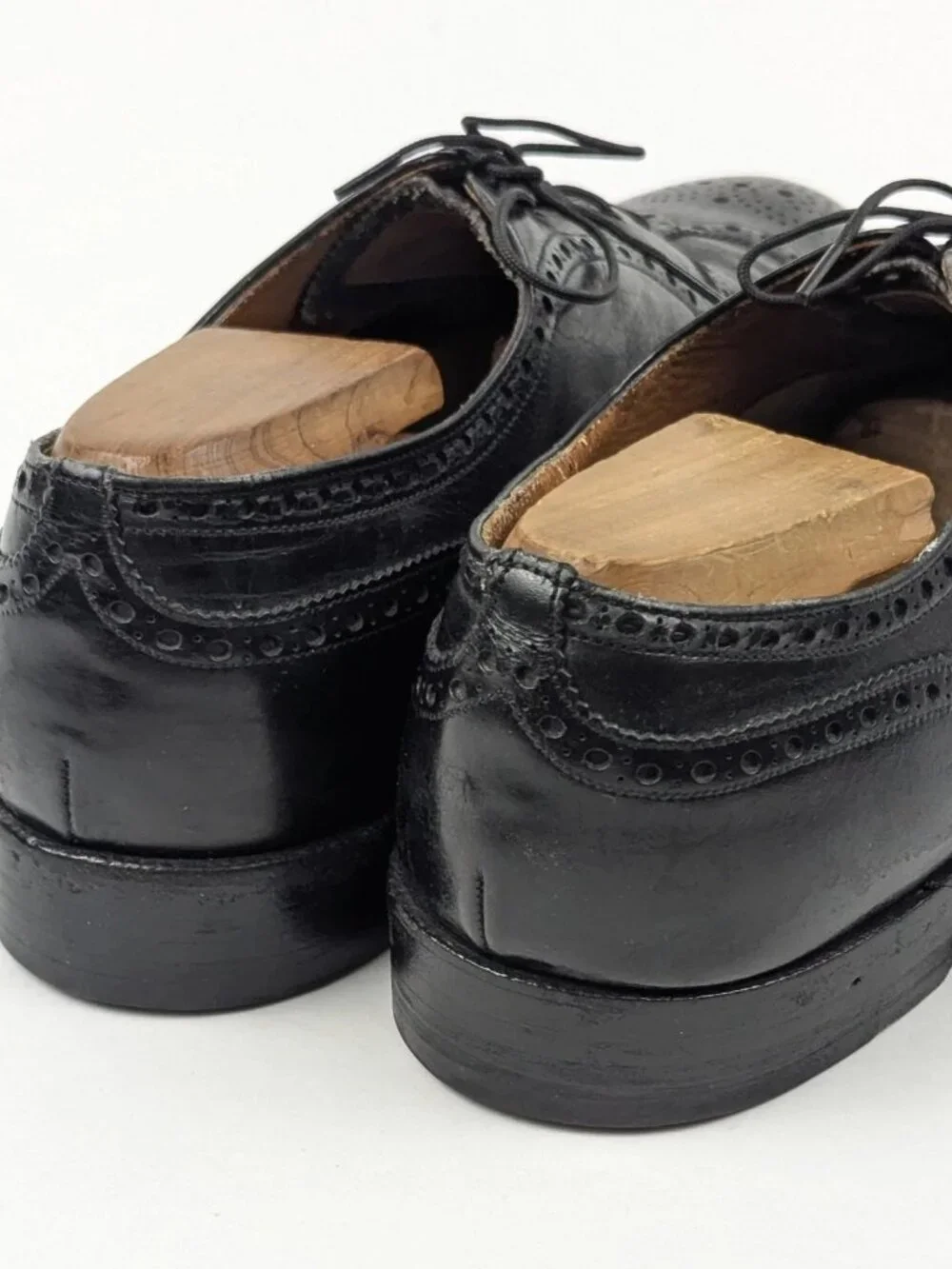 Church's Mens Shoes 100 10 UK 11 US Black Wingtip Handmade in England Churchs